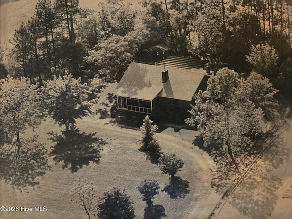 3rd image of 20440 Wagram Road