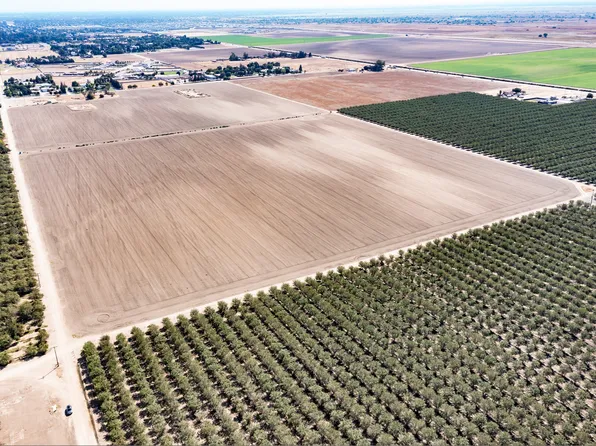 345 Driver Rd #345, Bakersfield, CA 93314