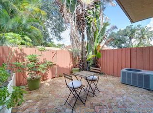 10140 SW 77th Ct, Miami, FL 33156