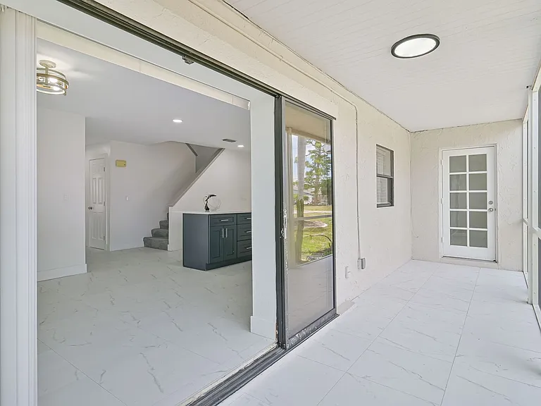17337 Phlox Dr — Photo 5