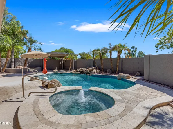 15709 W VENTURA Street, Surprise, AZ 85379