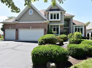 1616 Fairway Cir, Geneva, IL 60134