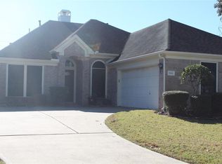 3906 Vinecrest Dr, Pearland, TX 77584