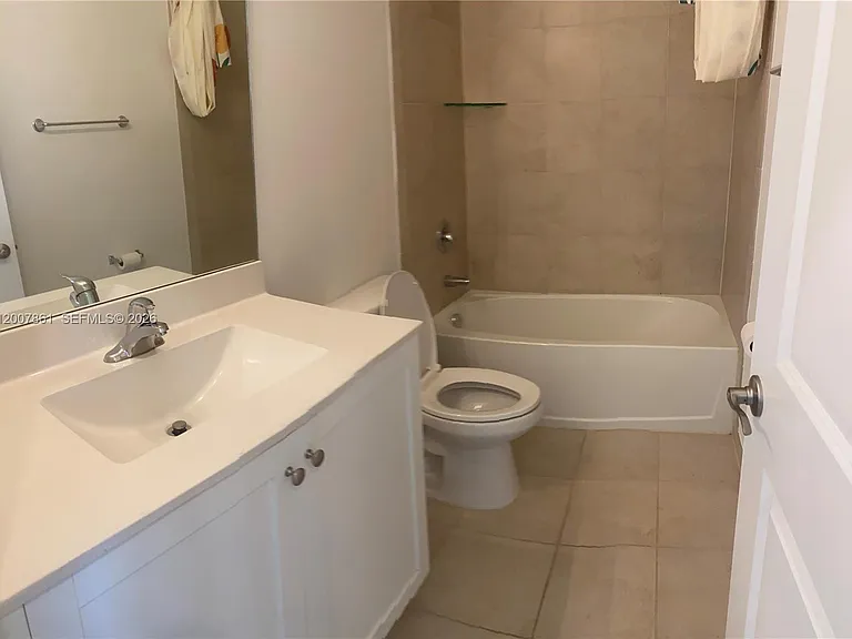 25180 SW 114th Ave #10 — Photo 6