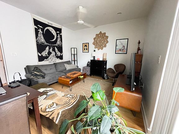 5th image of 811 N 2nd St APT 3B