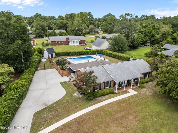 4605 Spring View Drive, Wilmington, NC 28405