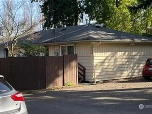 220 NE 185th Street, Shoreline, WA 98155
