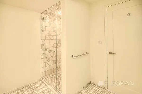 Rented by (Legacy) Elegran | media 8