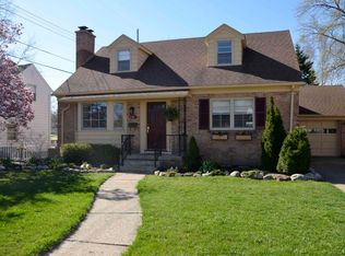 2107 Colonial Plz, Lansing, MI 48910