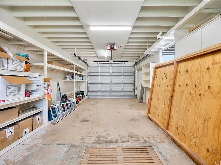 912 Ynez Ave — Photo 15
