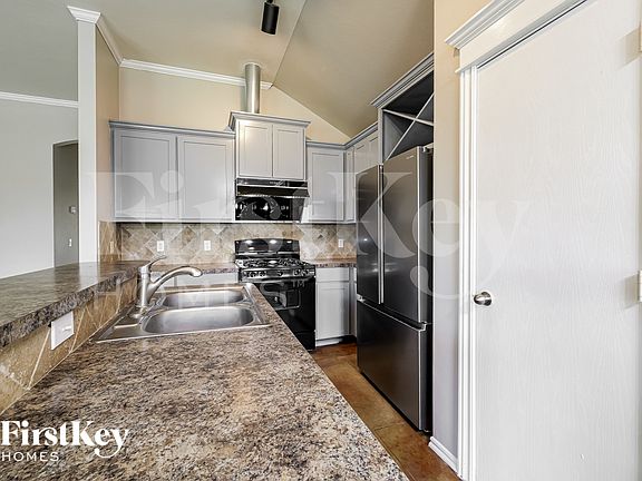 5th image of 5108 NW 163rd St