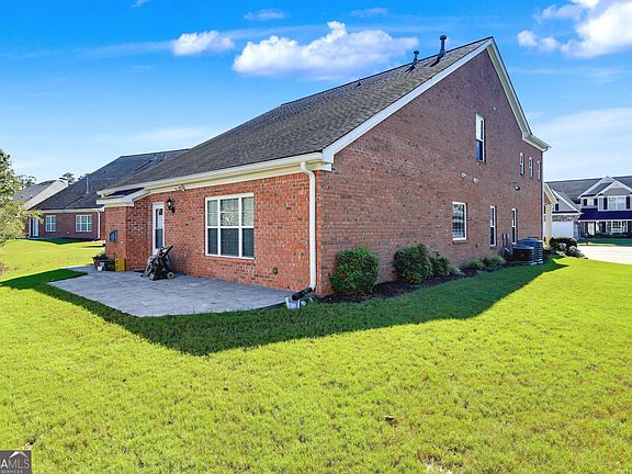 5th image of 2109 Wicker Wood Way