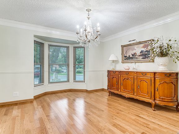 5th image of 13058 N HUNTERS CIR