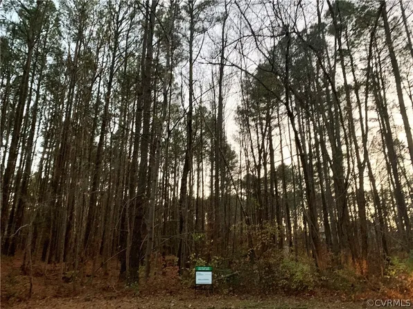 5 Waterview Cv #1974, Ruther Glen, VA 22546