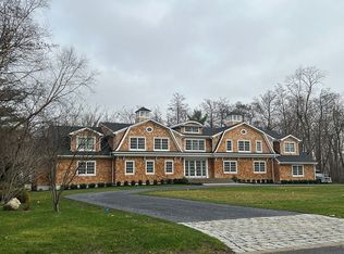 69 Bellevue Ave, Rumson, NJ 07760