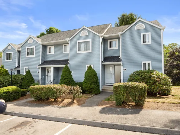 24 Stoneheights Drive #24, Waterford, CT 06385