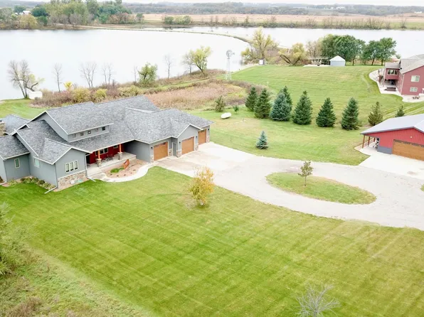 11008 Alex Dr, Sauk Centre, MN 56378