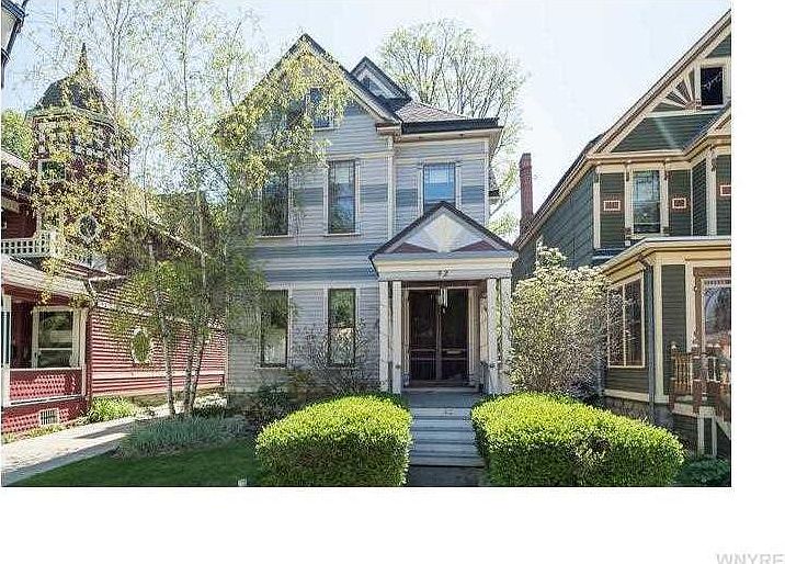 1st image of 42 Orton Pl