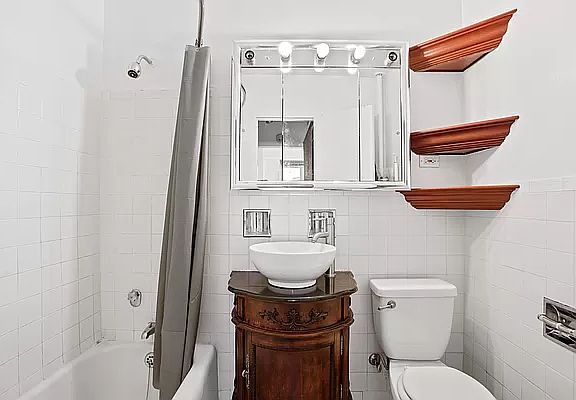 4th image of 392 Central Park W APT 6U