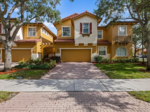 11945 NW 57th Manor, Coral Springs, FL 33076