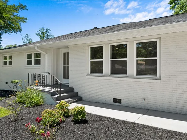 2301 Lindale Rd, Anderson, SC 29621