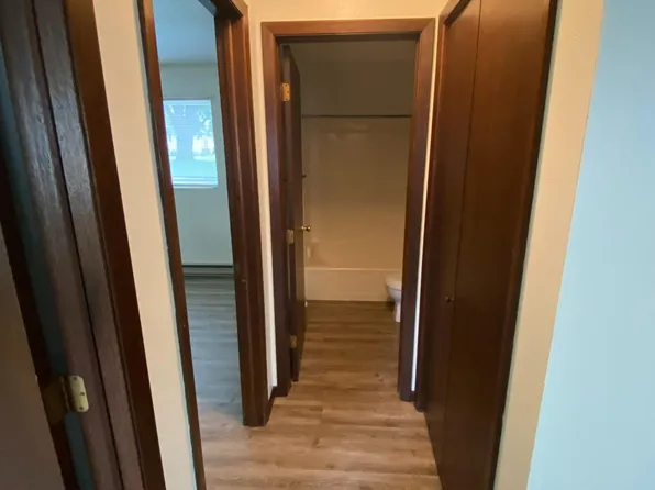 220 E Court St, Pierce, NE