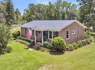 7274 Commodore Rd, Hollywood, SC 29449