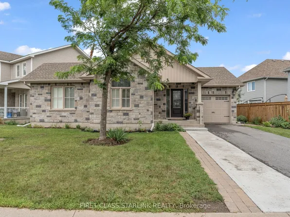 1740 Reginald Bart Dr S, Kingston, ON K7K 0E9