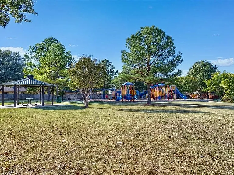 3806 Cortadera Ct — Photo 23