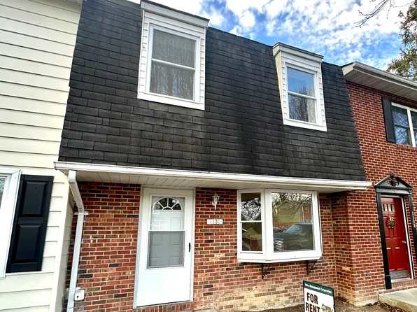 1131 Ravenwood Rd, Stephens City, VA 22655