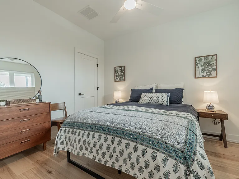 712 Vargas Rd #1 — Photo 37