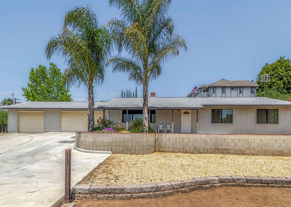 1st image of 26421 Crescendo Dr