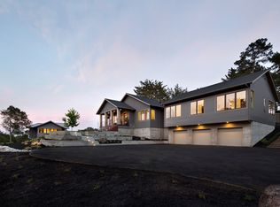 205 Cervantes Rd, Portola Valley, CA 94028