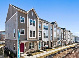 2582 Hopton Ln, Frederick, MD 21701