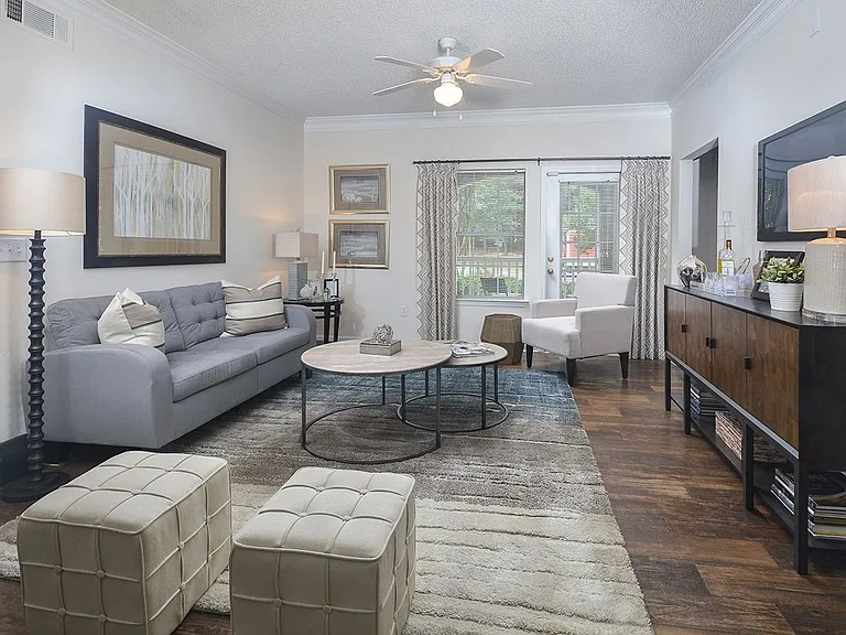 Walden Brook Apartments — Photo 19
