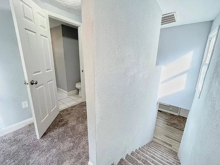 1411 Highland Ave — Photo 5