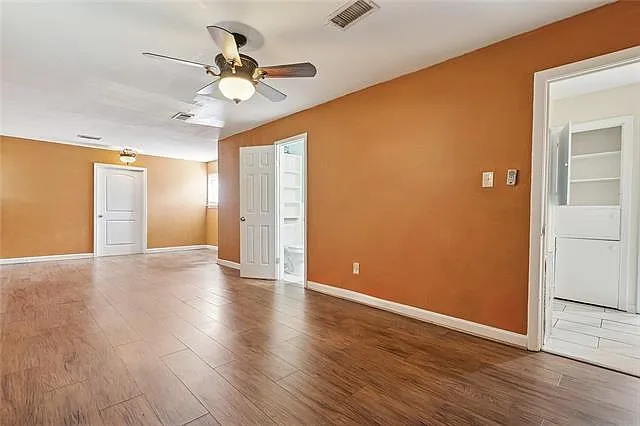 6311 Brunswick Ct — Photo 8