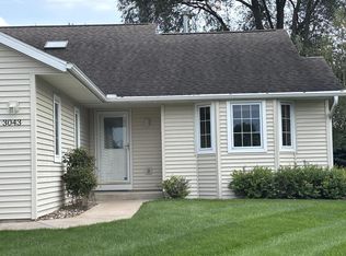 3043 Lakota Pl, La Crosse, WI 54601