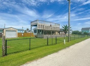 974 Alma, Crystal Beach, TX 77650
