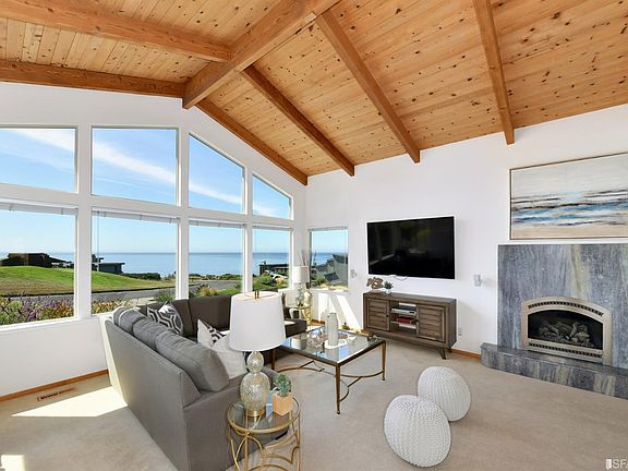 2nd image of 784 Gull Dr