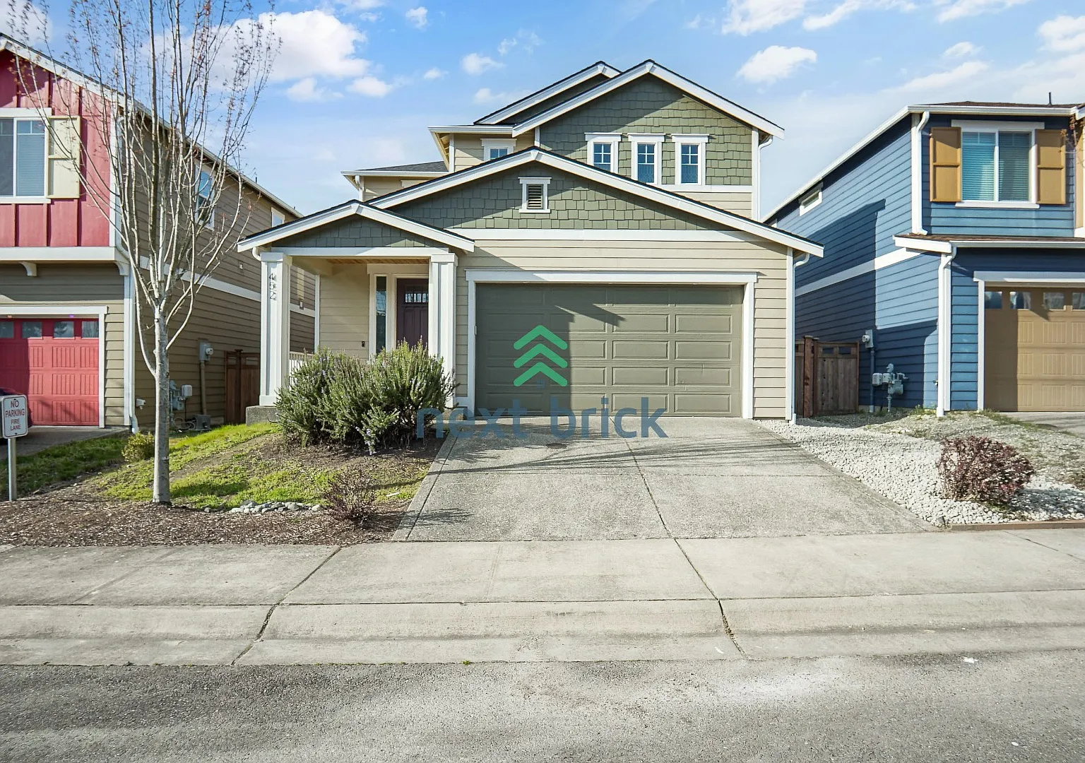 4 Beds And 2.5 Bath Single Family House For Rent — Photo 1