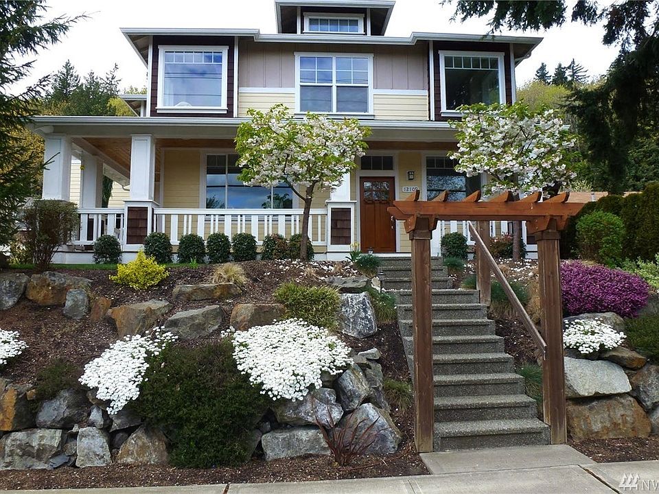 2nd image of 12109 93rd Ave NE