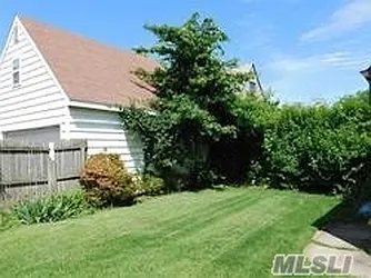 Rented by Expert Realty