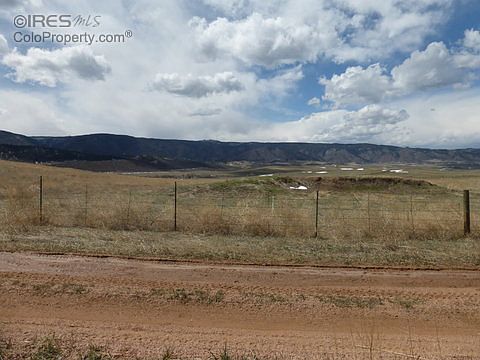2nd image of 2800 Verbena Dr