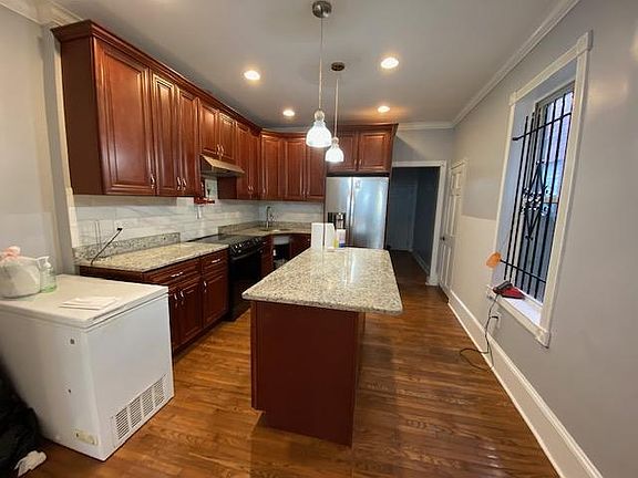 3rd image of 1528 S 15th St #0