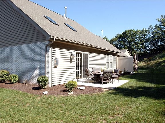 4th image of 5020 Dana Dr #117B
