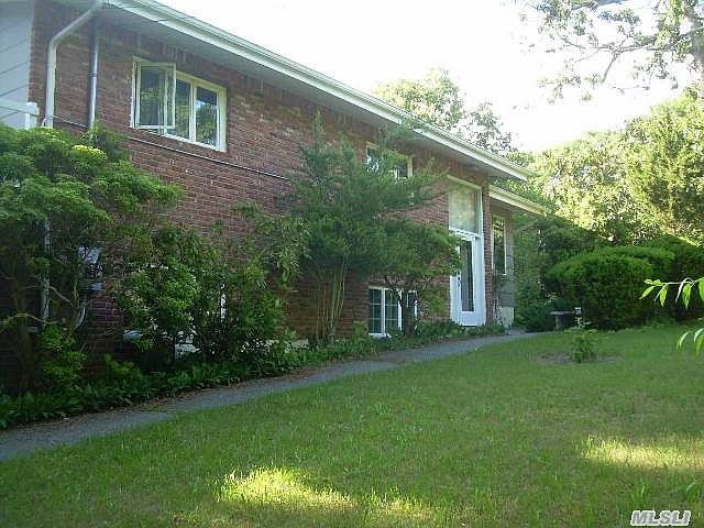 1st image of 8 Norman Dr