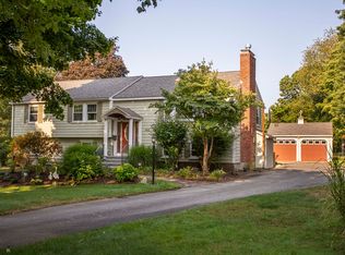 465 Franklin St, Reading, MA 01867