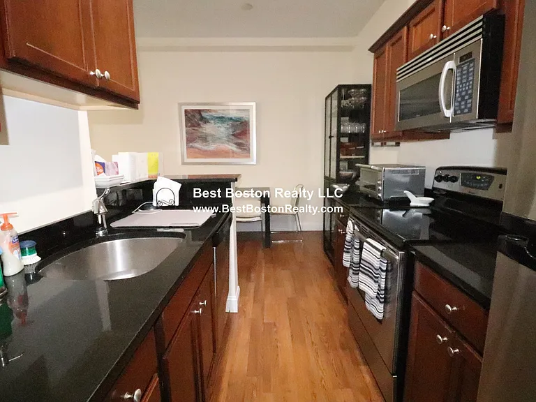 50 Craigie St #5 — Photo 1