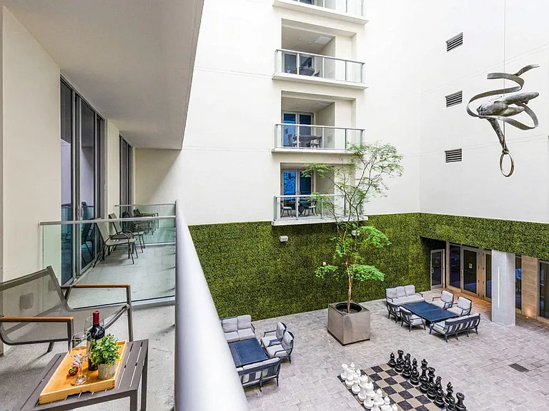 777 N Ocean Dr #ID1227309P — Photo 40